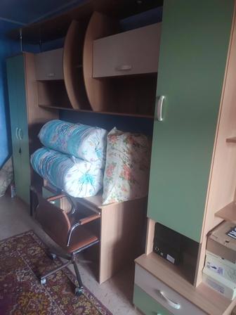 Продам шкаф детский Стенка
