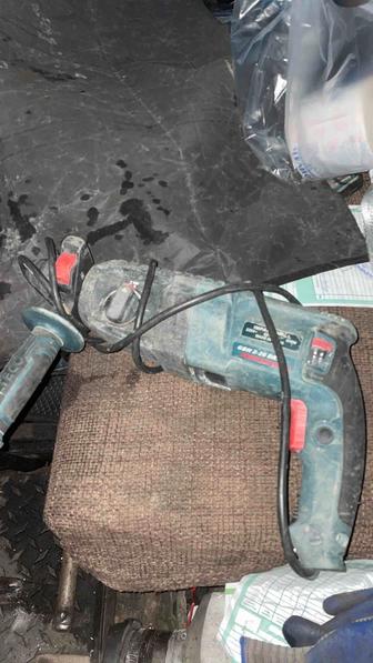 Продам перфоратор