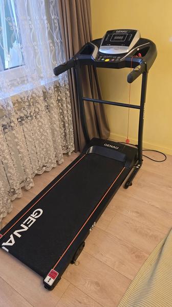 Продам беговую дорожку