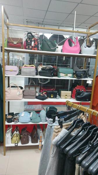 Продам стеллаж