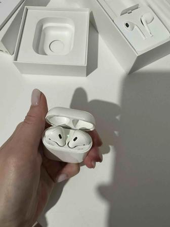 Продам air pods 1