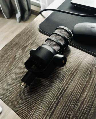 Rode PodMic микрофон