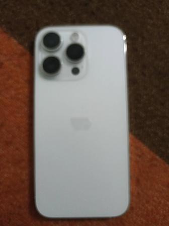 Продам Айфон