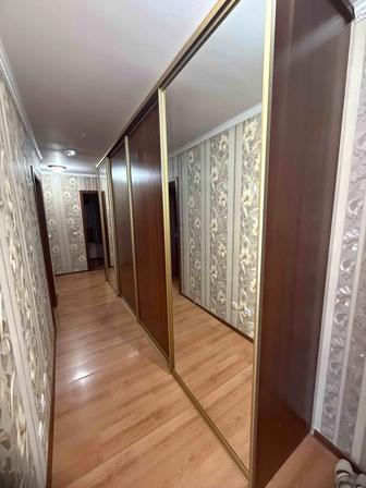 СРОЧНО ПРОДАЕТСЯ БОЛЬШОЙ ВСТРОЕННЫЙ ШКАФ!!!