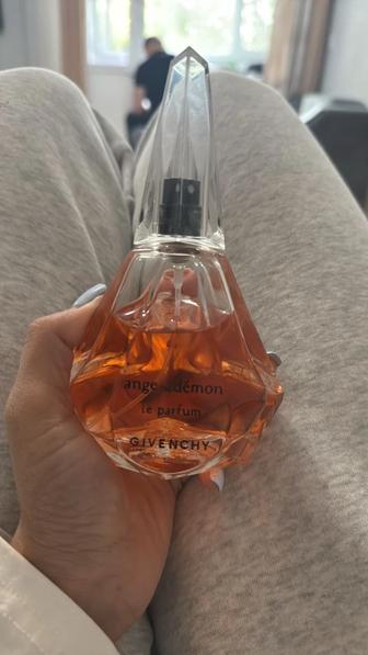 Продам духи 75 мл GIVENCHY ANGEL OU DEMON LE PARFUM