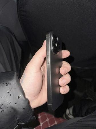 Продам айфон