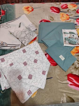 Постельные комплекты 1,5 новый и б/у.