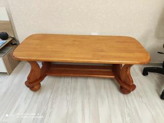 Продаю стол