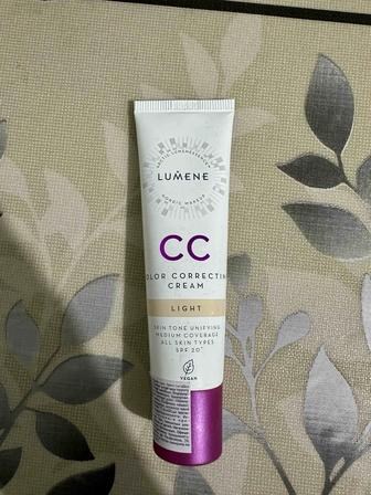 Продам тональный крем