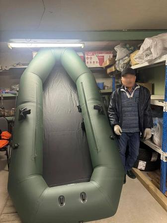 Лодка резиновая