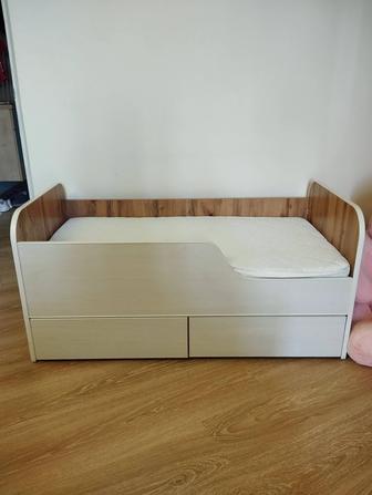 Продам детскую кровать, состояние отличное