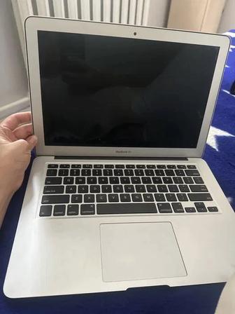 Mac book air 13 model a1466