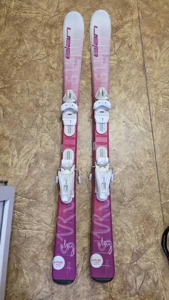 Комплект горных лыж