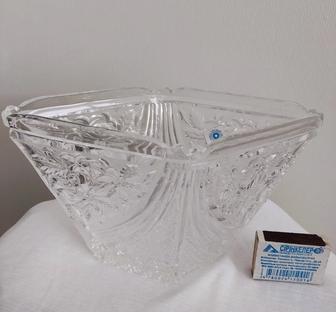 Новые салатницы 2 шт