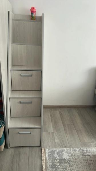 Кровать детская двухъярусная