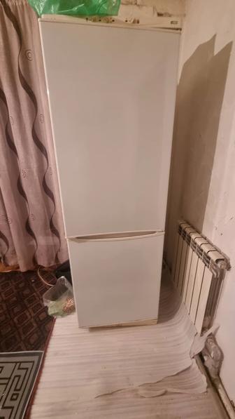 Холодилник