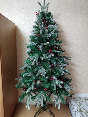 Ёлка новогодняя