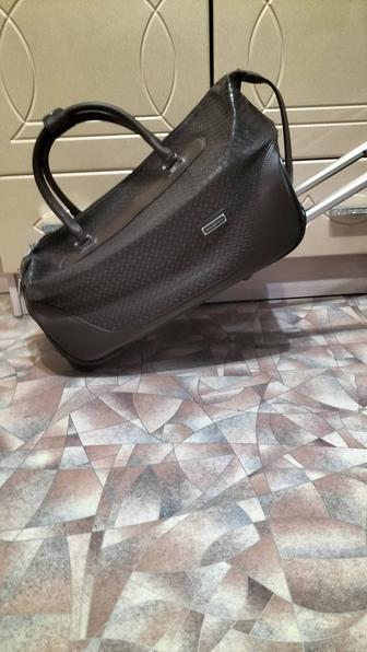 Сумка дорожная, на колесиках