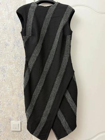 Продам новое платье.Турция.На 44 размер.