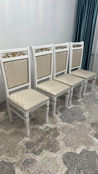 Продается стулья 8 шт