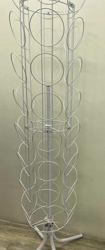 Продам оборудование для головных уборов, стойку для шапок, шляп, панам.