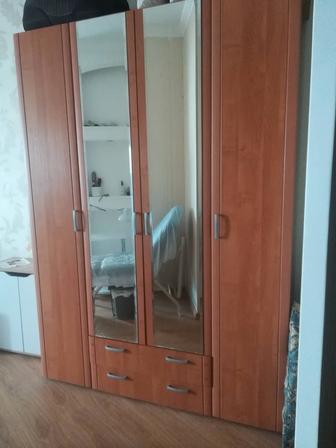 Продам шкаф