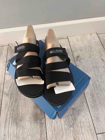 Продам летние тапочки Columbia