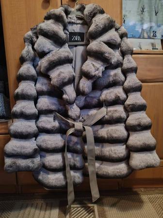 Продам шубу из эко меха новая