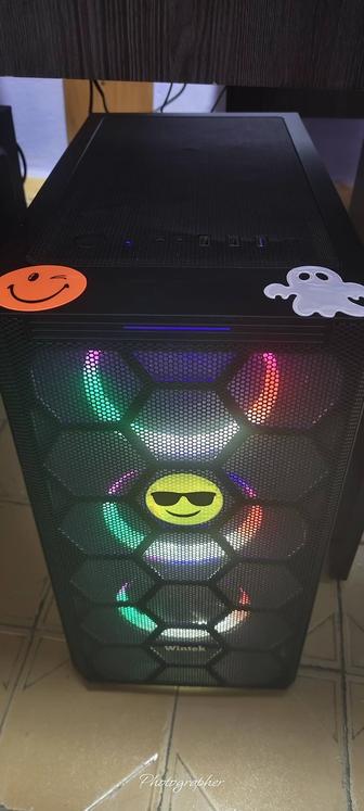 Продам корпус для компьютера