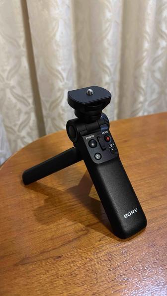 Штатив Sony GP-VPT2BT