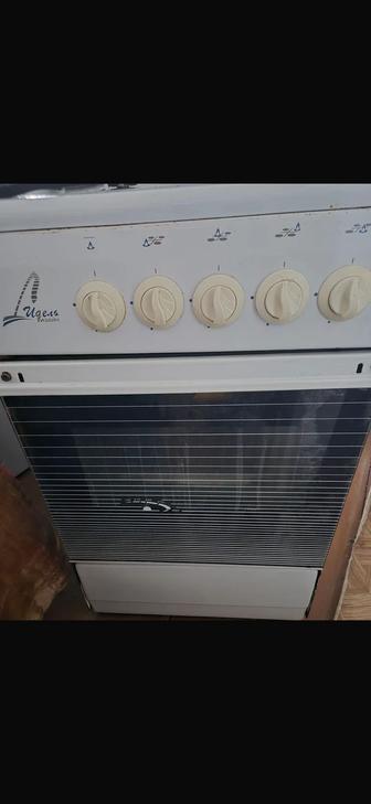 Продам газ плиту б/у