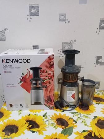 Продается соковыжималка.