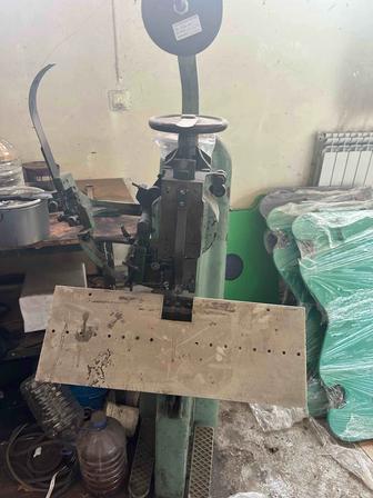 Продам проволокошвейную машину
