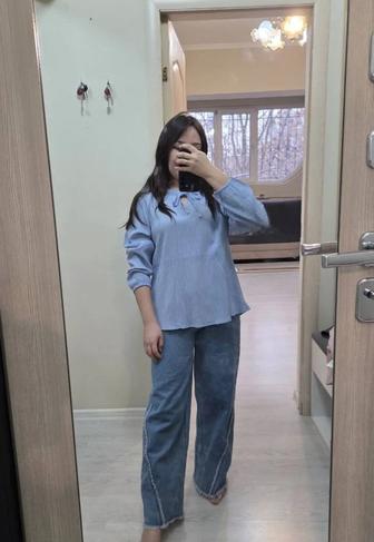 Новая кофта и джинсы