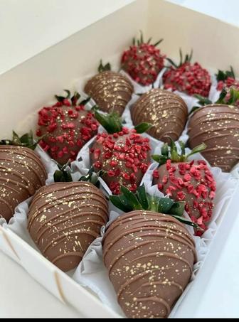 Клубника в шоколаде_пирог