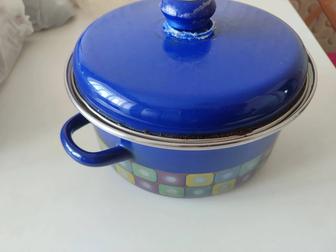 Отдам даром кастрюли, поварешка, венчик