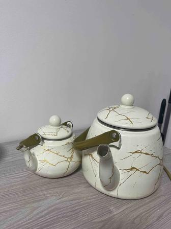 продам чайник с заварником