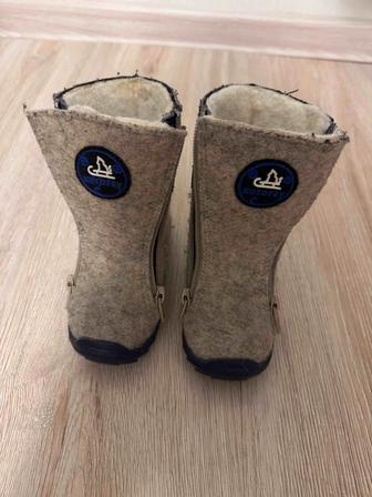 Детские зимние валенки