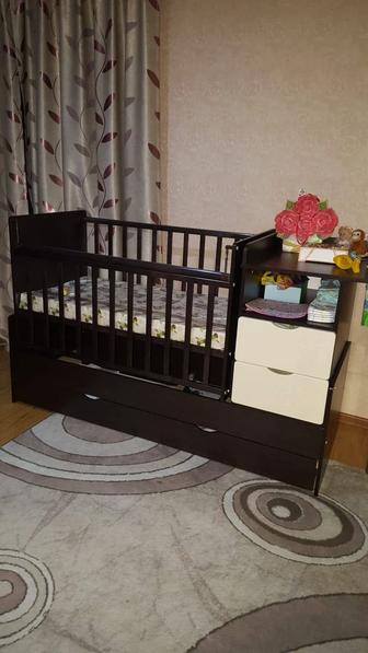 Продам детскую кроватку 3/1