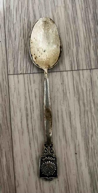 Серебряная ложка