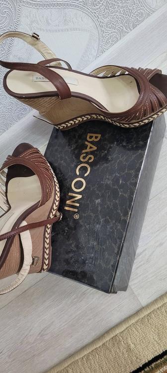 Босоножки BASCONI