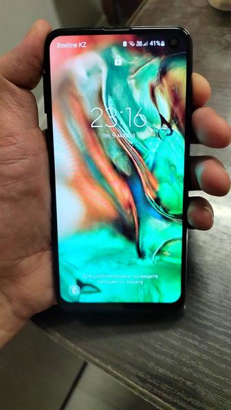 Продам телефон Самсунг