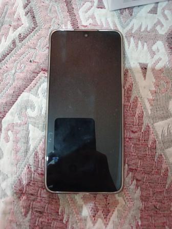 Продам телефон Huawei nova 13i