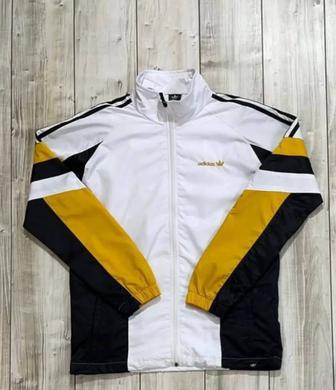Adidas спортивки вверых