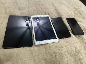 Два планшета и два телефона