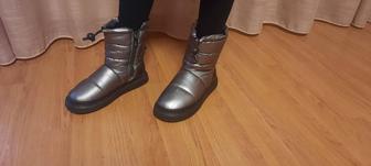 Зимние сапоги Zara