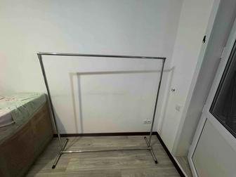 Вешалка напольная