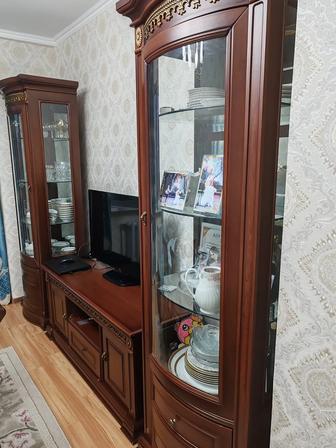 Продам горку в гостиную
