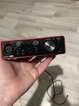 Продам аудио карту Focusrite solo gen3