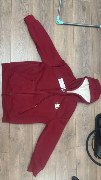 кофта бордовая из минисо утепленная